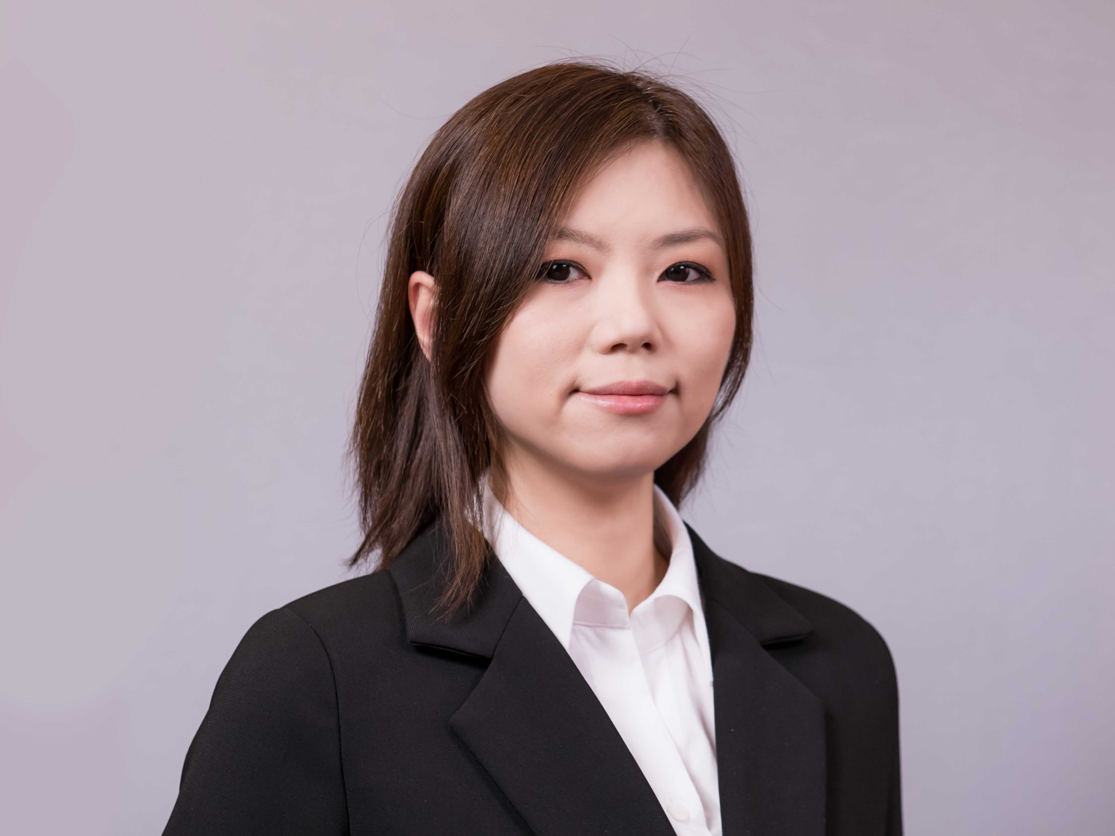 Julia Tzou